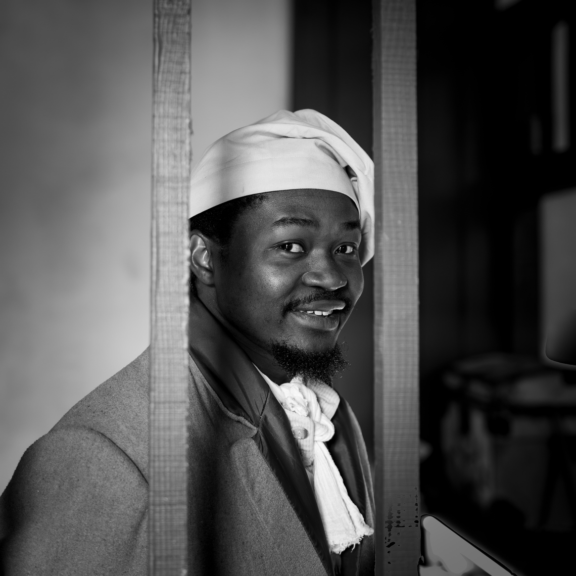 1st - Taven barman - Neville Holmes .jpg