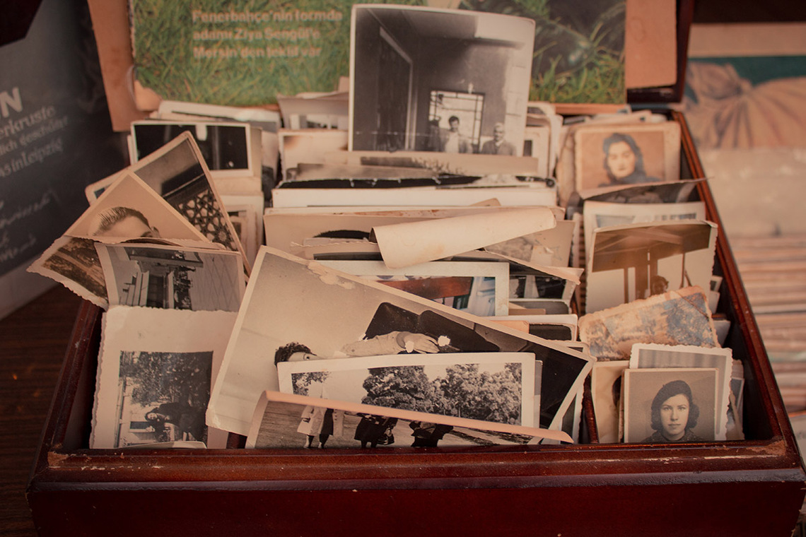 PhotoArchive