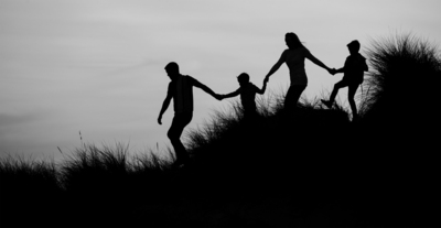 5th - Family on Dune - Graham Oliver